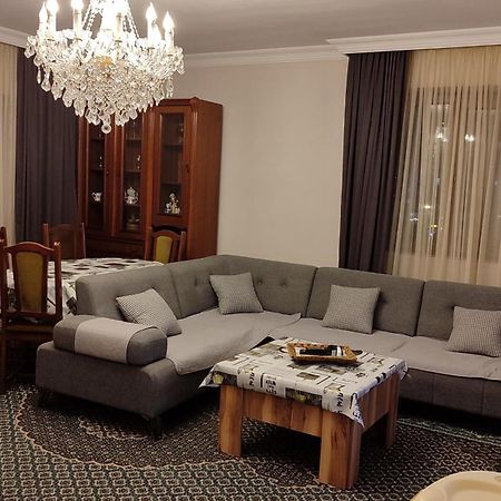 Marina House Apartment Batumi Bagian luar foto