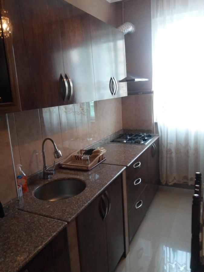 Marina House Apartment Batumi Bagian luar foto