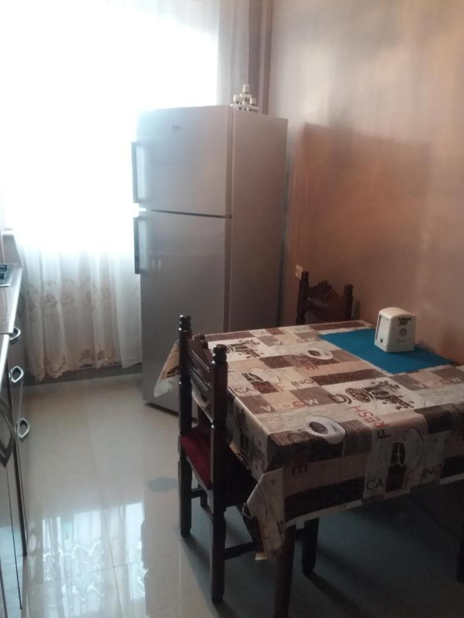 Marina House Apartment Batumi Bagian luar foto