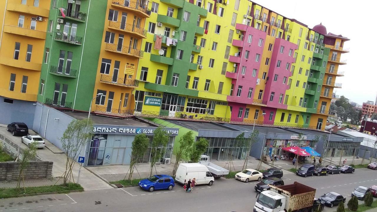 Marina House Apartment Batumi Bagian luar foto